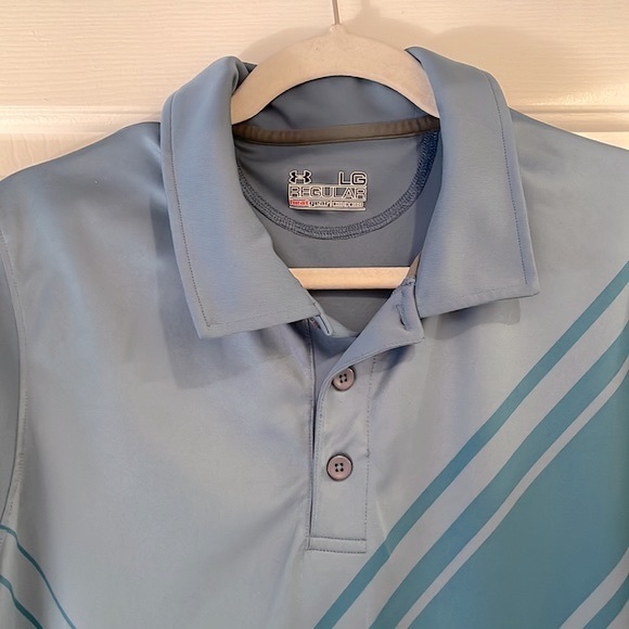 ⭐️SOLD- Men’s Under Armour Blue Striped Regular Heatgear Polo - size Large - Picture 4 of 12